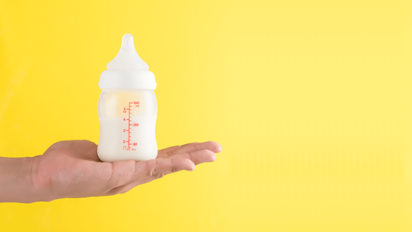 Muttermilch von Hand ausstreichen